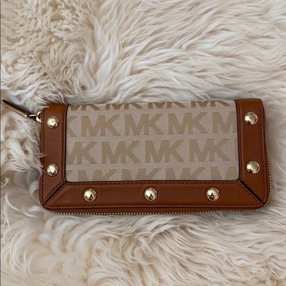 MICHAEL KORS WALLET